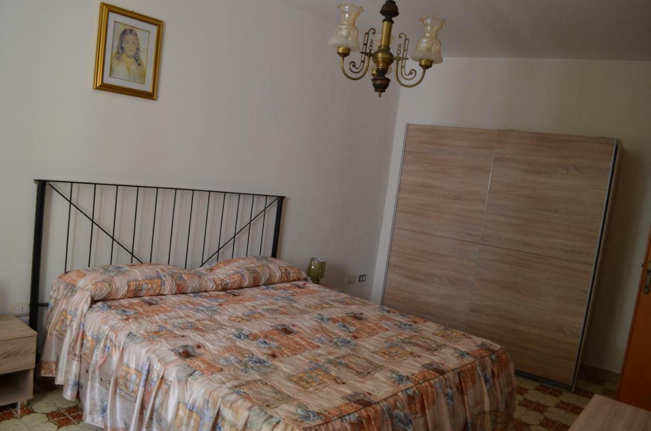 La Casa Di Angelo Otel Bosa Dış mekan fotoğraf