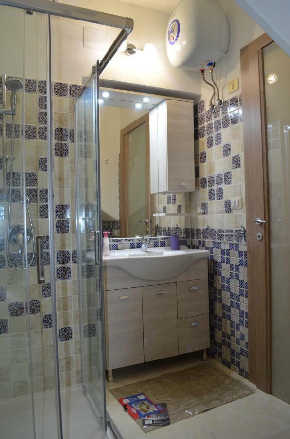 La Casa Di Angelo Otel Bosa Dış mekan fotoğraf