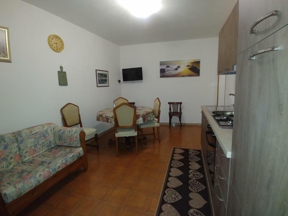 La Casa Di Angelo Otel Bosa Dış mekan fotoğraf